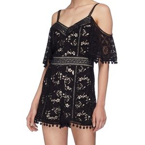 Alice + Olivia Drixa Pom Pom Guipure Lace Romper Off Shoulder Crochet 6 US
